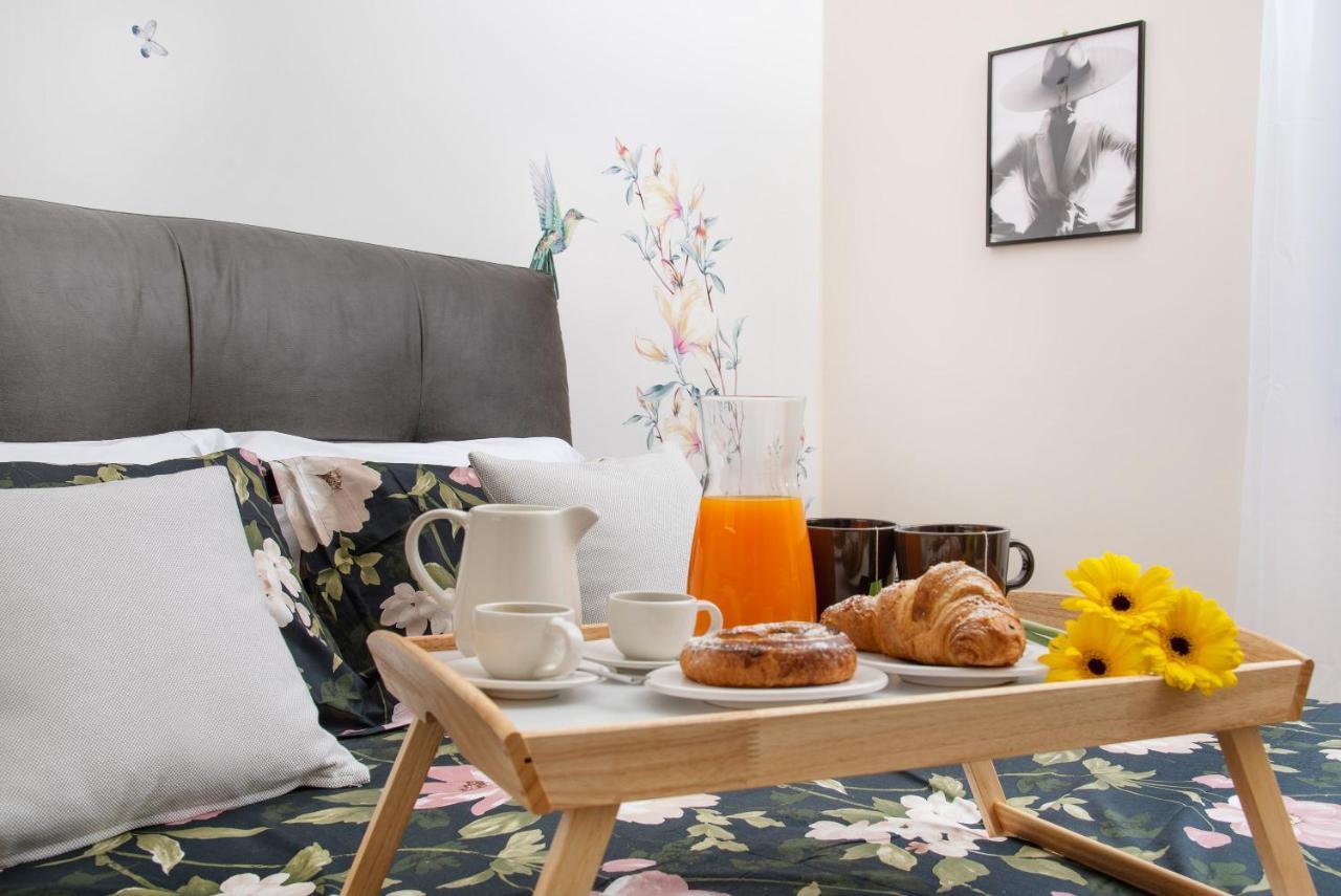 Stanza Tasso - De Vivo Realty Sorrento Bed & Breakfast エクステリア 写真