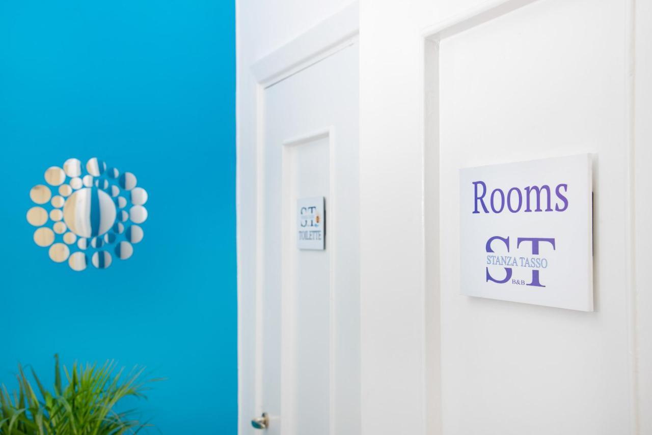 Stanza Tasso - De Vivo Realty Sorrento Bed & Breakfast エクステリア 写真